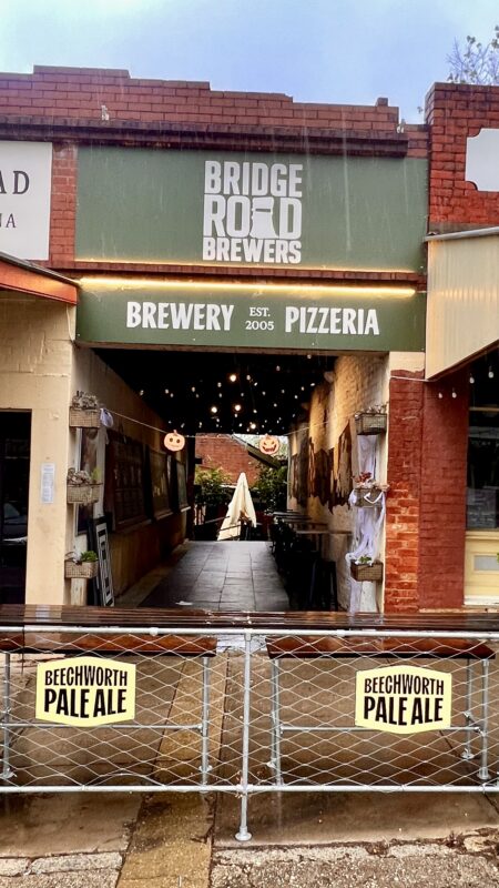 Best brewery in Beechworth - Bridge Road Brewers